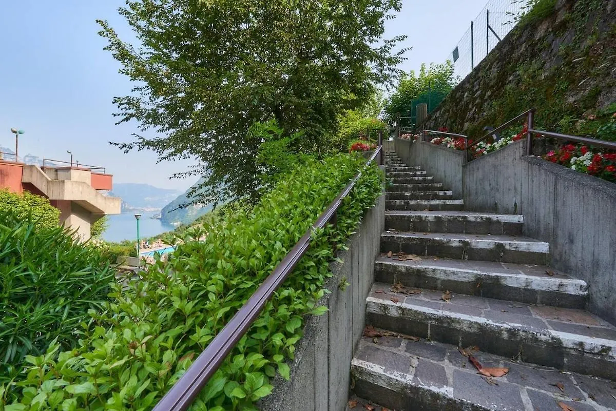 Residence Sul Lago Di Como Vicino Bellagio Вальброна 0*,  Италия